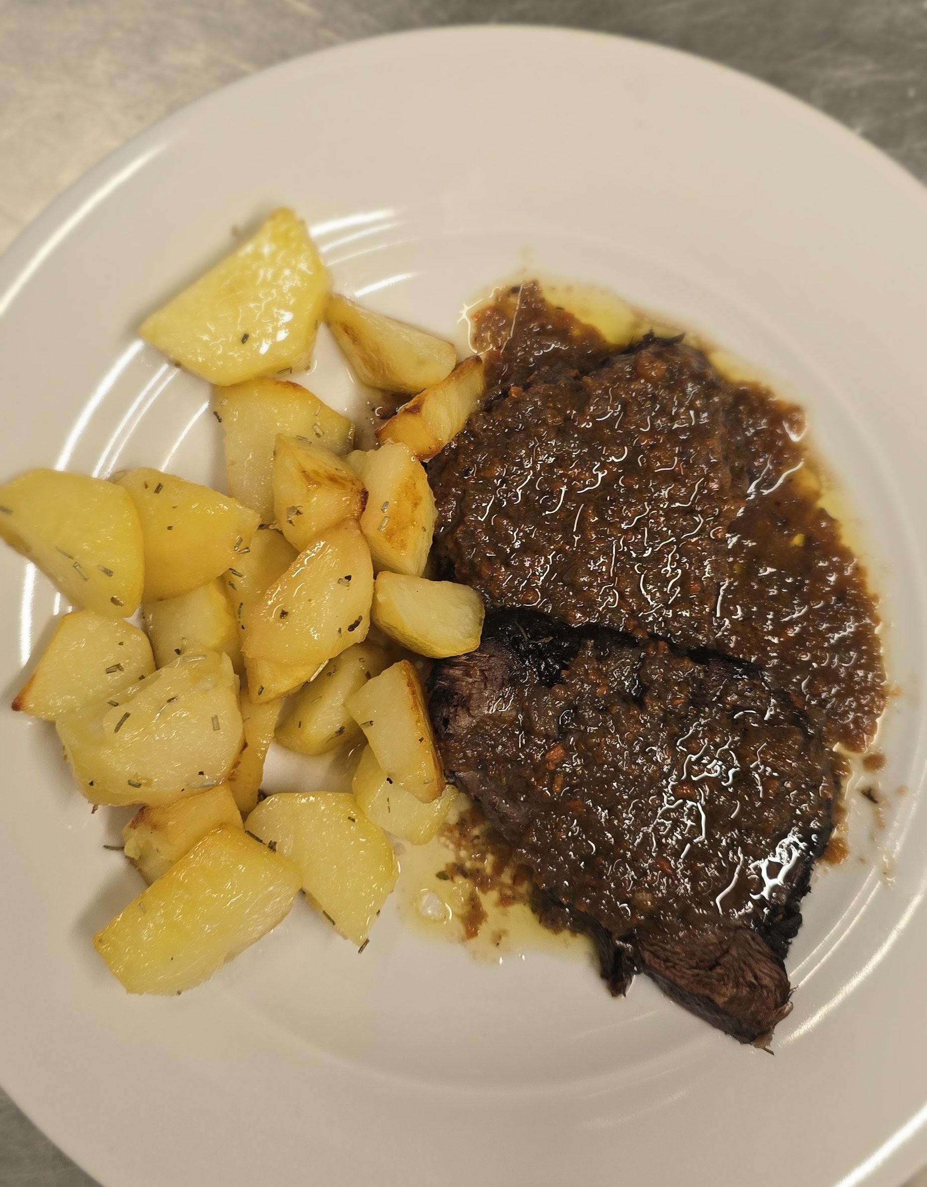Brasato al vino rosso